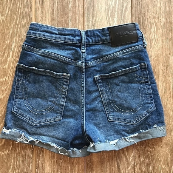 True Religion Jennie Curvy High Rise shorts - Picture 5 of 6